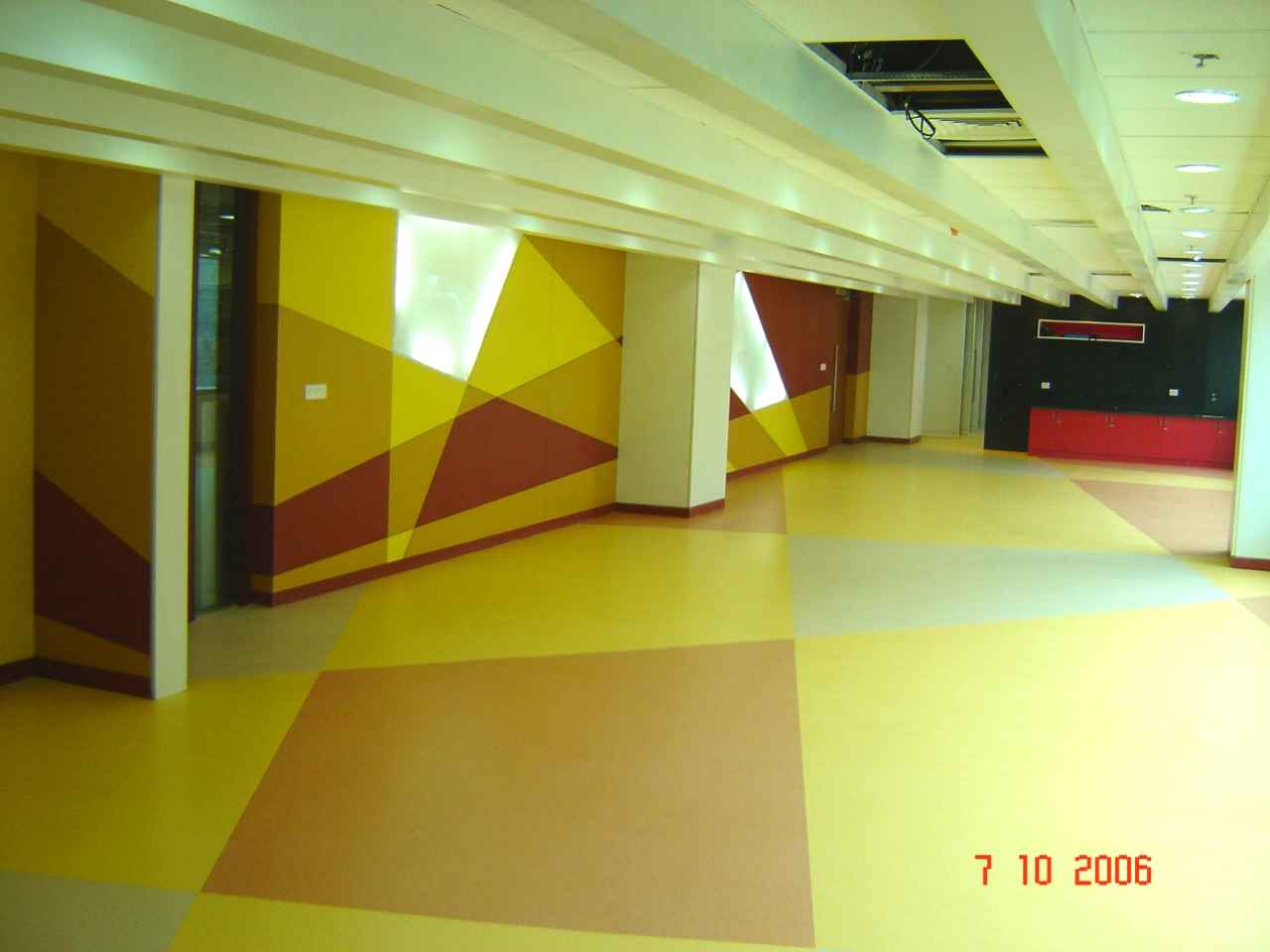 vinyl flooring bangalore, IBM Daksh office flooring  in bangalore 